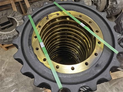 PC 130-5 ketjupyörä